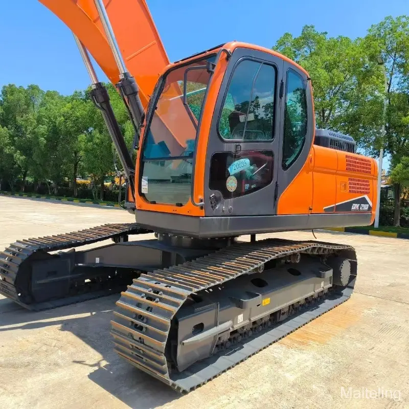 High Cost Performance Used Doosan DX210 Excavator